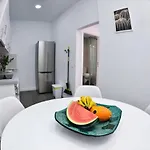 Alina Apartment *